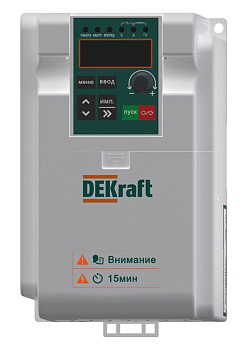 DEKraft Преобразователь частоты DEKV060-2.2кВт 1 фаза 220В